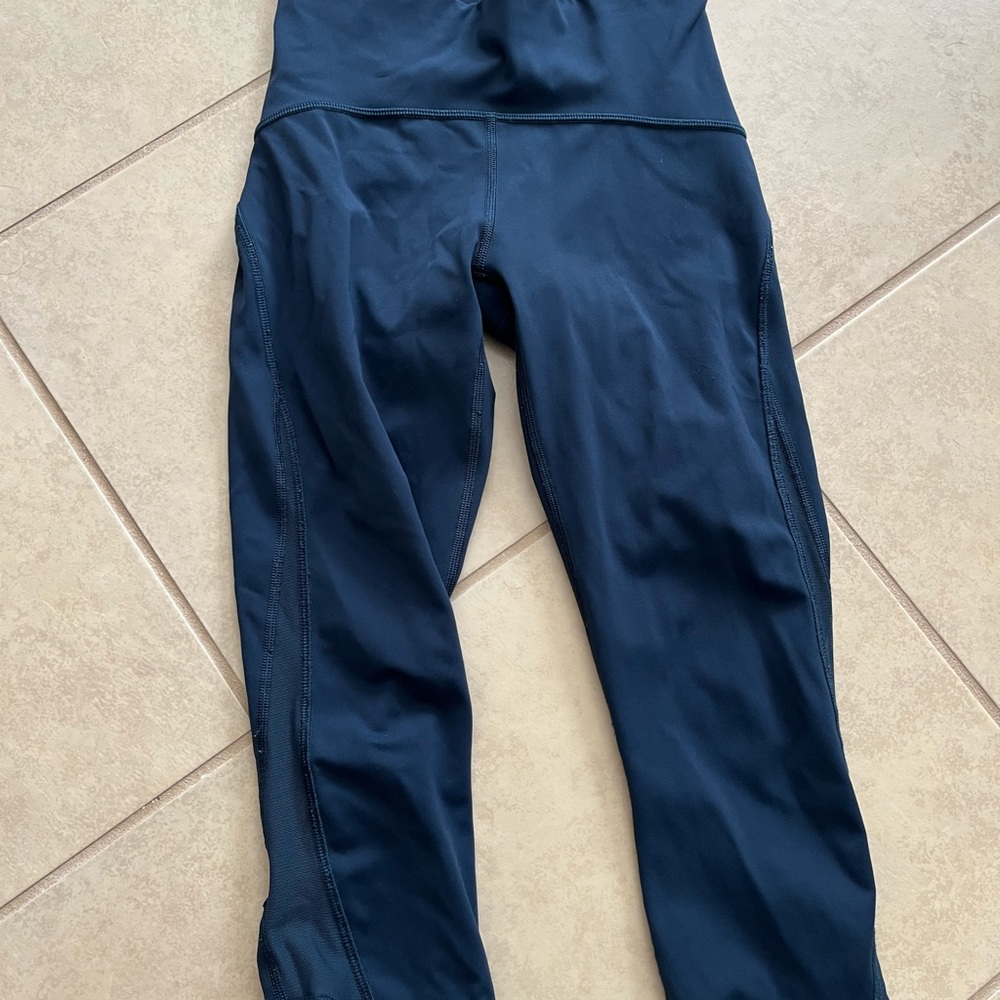 Lululemon capri legging with mesh detail